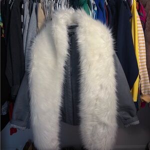 Women's Faux Fur Scarf